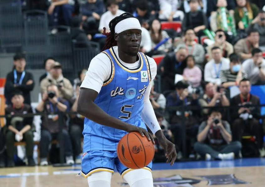 开云体育官网-包含NBA总决赛倒计时；北京首钢冲刺阶段官宣签约；细节引发关注；媒体盛赞；更衣室氛围转暖的词条